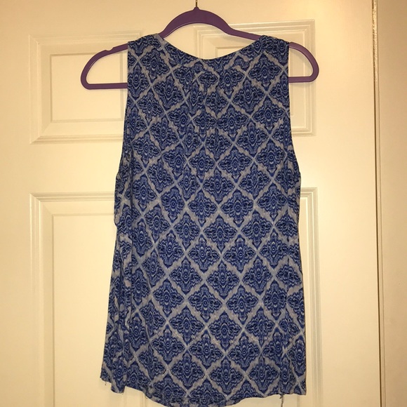 NWOT Anne Carson blue Ikat sleveless blouse - Picture 3 of 3